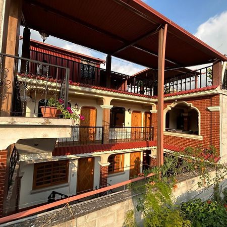 Posada Don Miguel Panajachel Exteriér fotografie